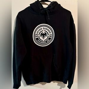 Never Summer Colorado Pullover Hoodie in black.